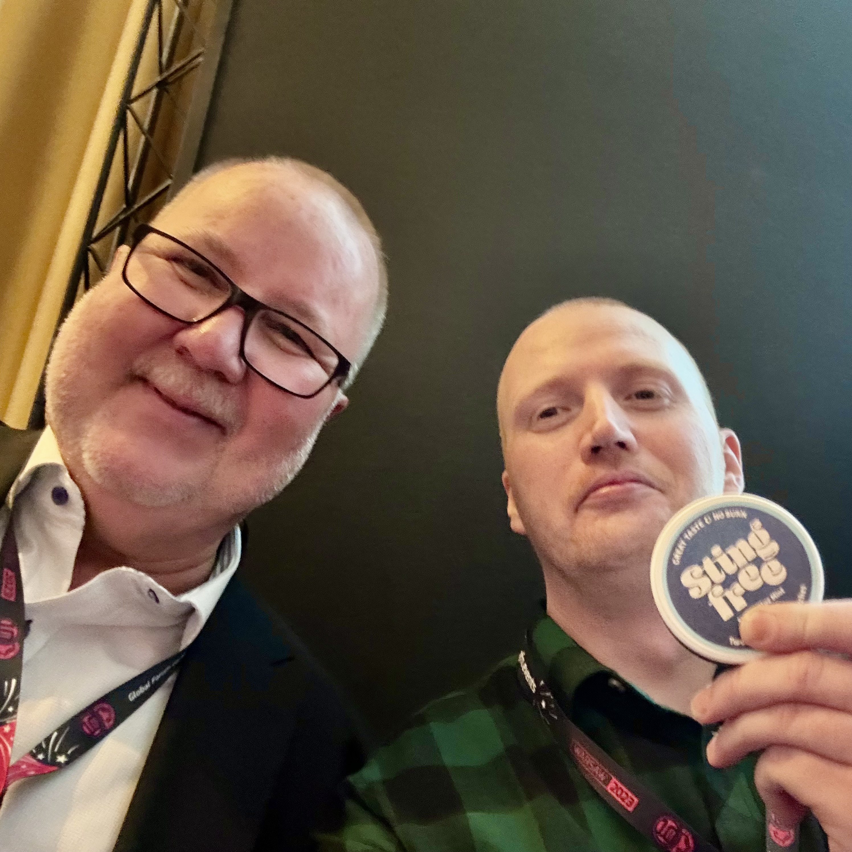 richard crosby and Bengt Wiberg at GFN23 (Global Forum on Nicotine)