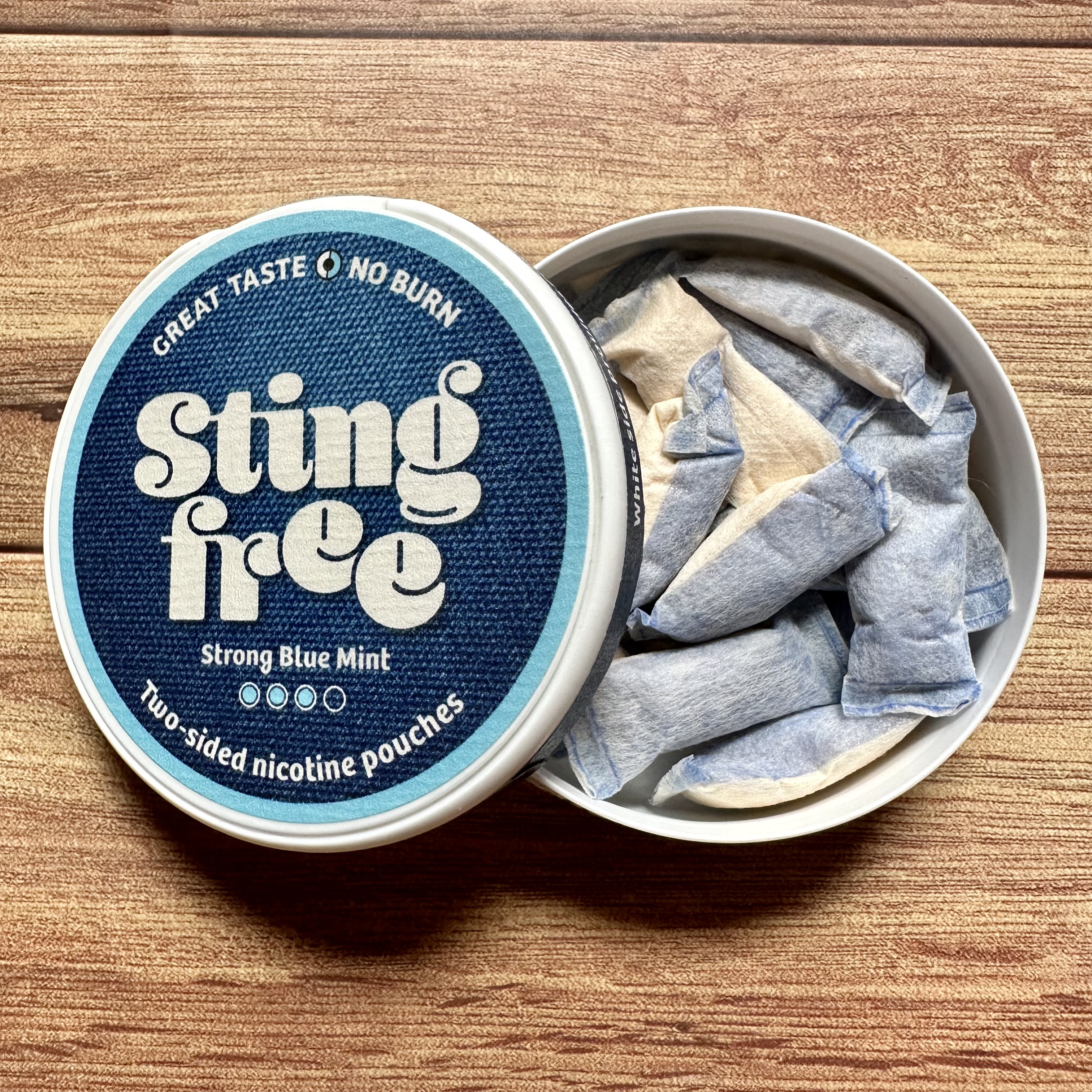 sting free strong blue mint nicotine pouches